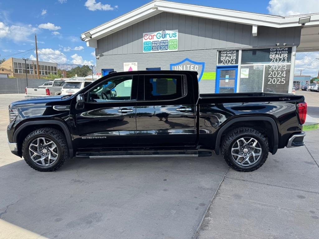 GMC Sierra 1500 SLT Crew Cab 4WD 2022
