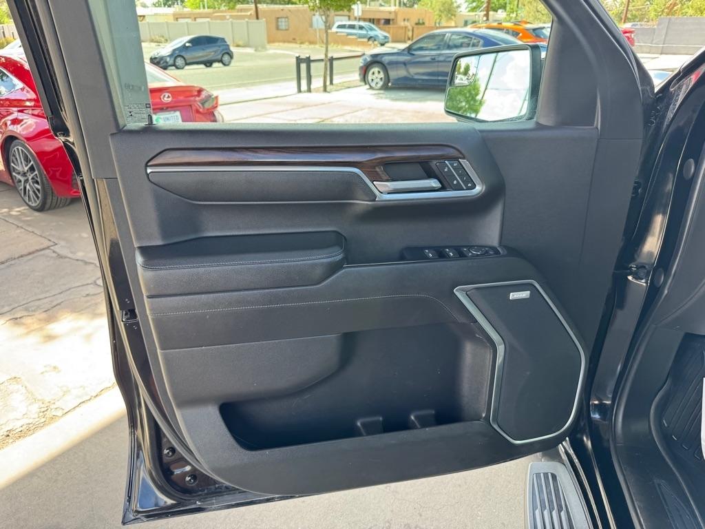 GMC Sierra 1500 SLT Crew Cab 4WD 2022