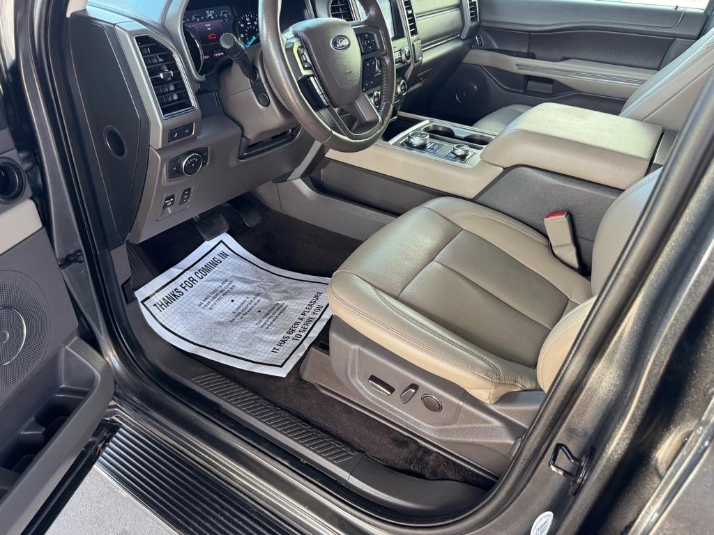 Ford Expedition XLT 4WD 2019