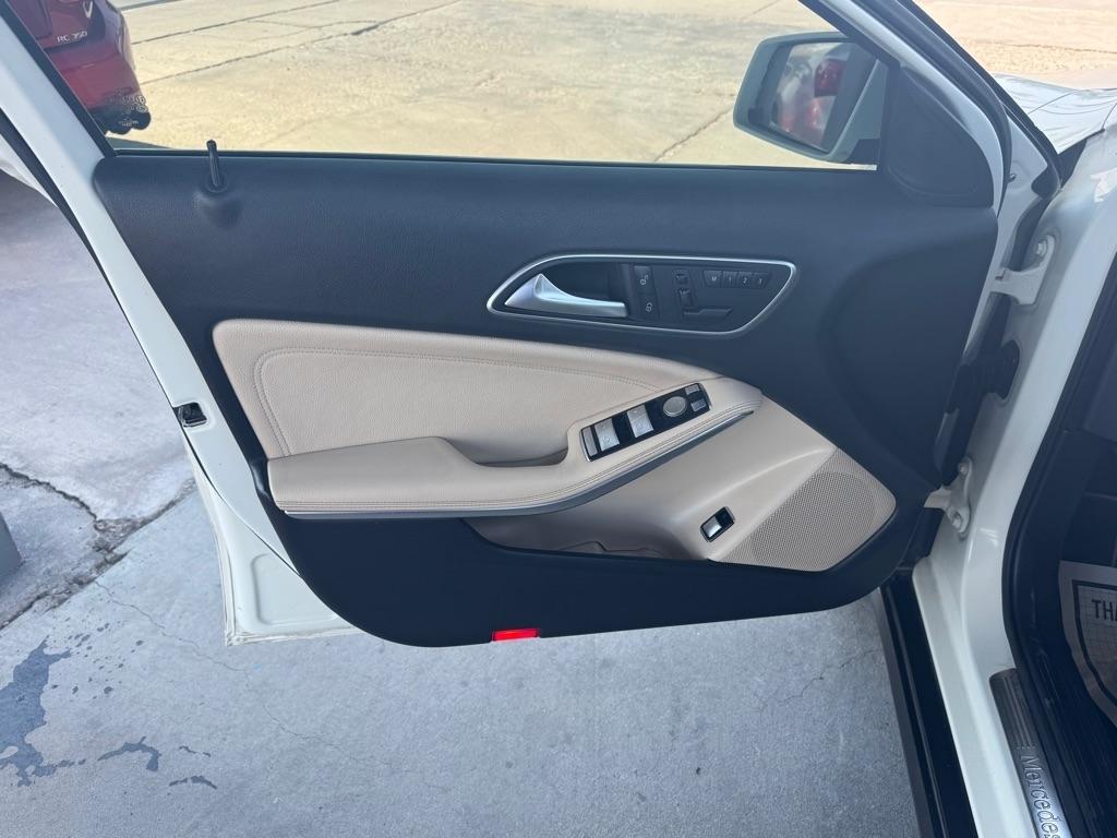 Mercedes-Benz GLA-Class GLA250 4MATIC 2016