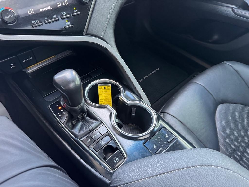 Toyota Camry XSE V6 2019