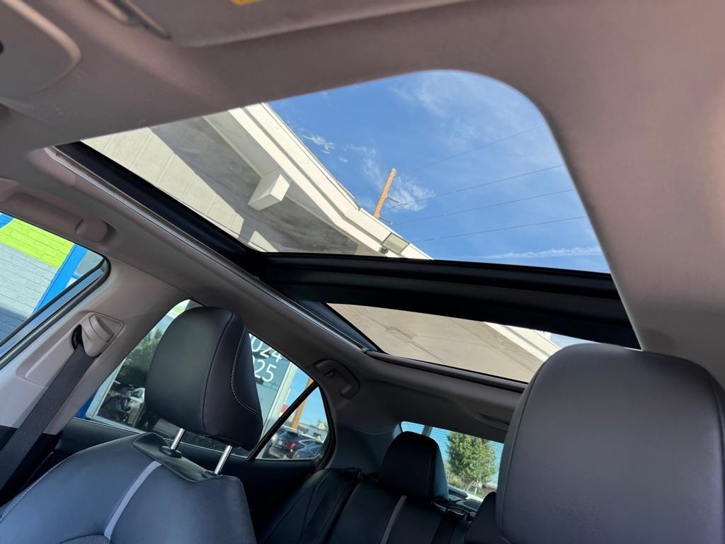Toyota Camry XSE V6 2019