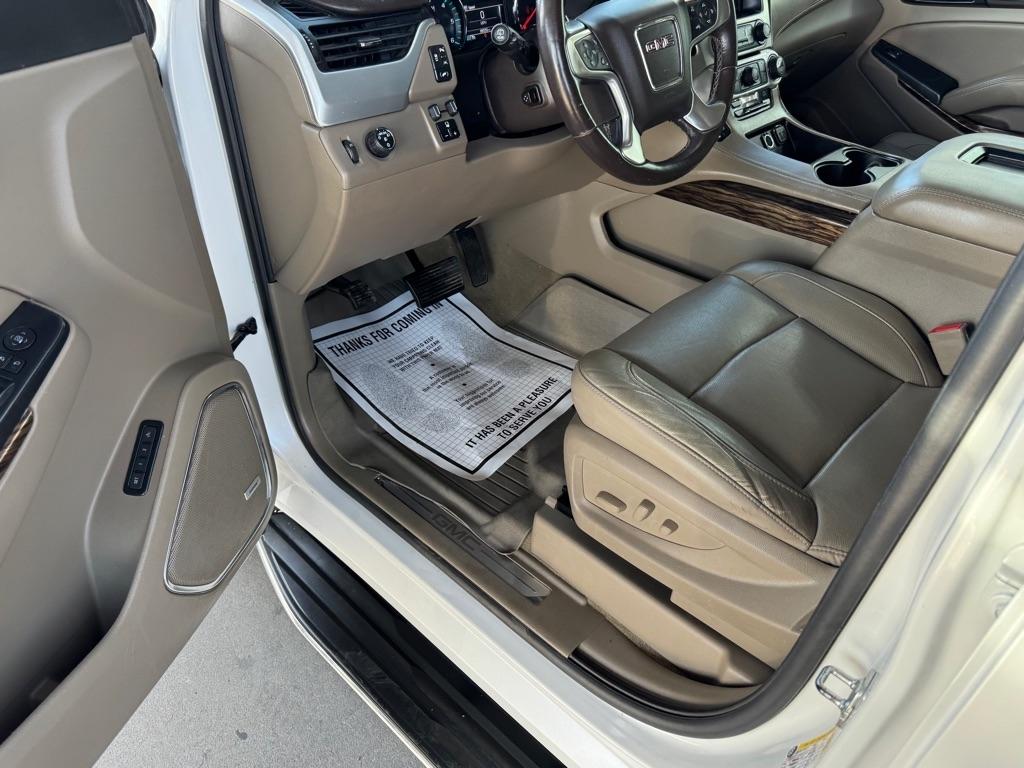 GMC Yukon XL SLT 2WD 2018