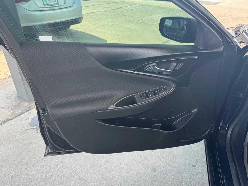 Chevrolet Malibu LS 2018