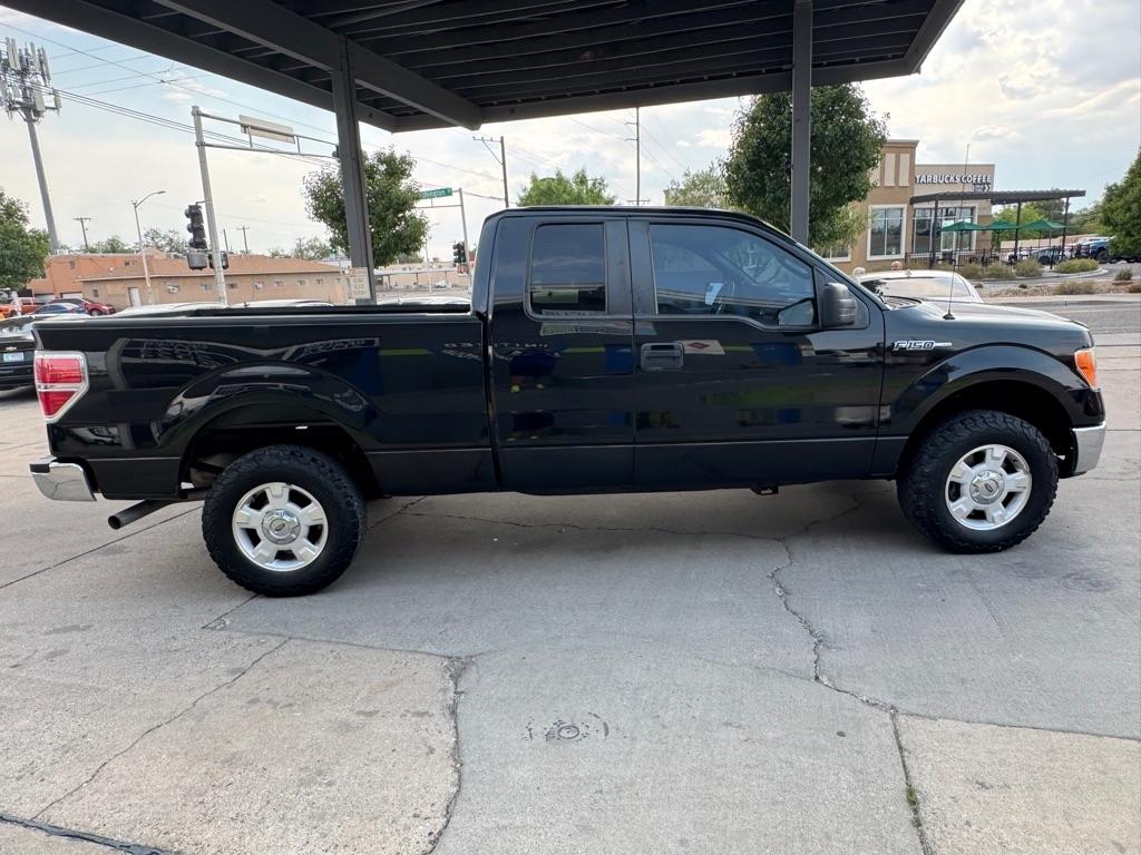 Ford F-150 XL SuperCab 8-ft. Bed 4WD 2013