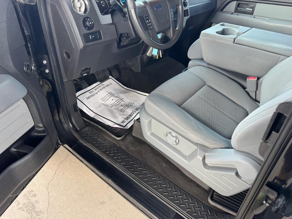 Ford F-150 XL SuperCab 8-ft. Bed 4WD 2013