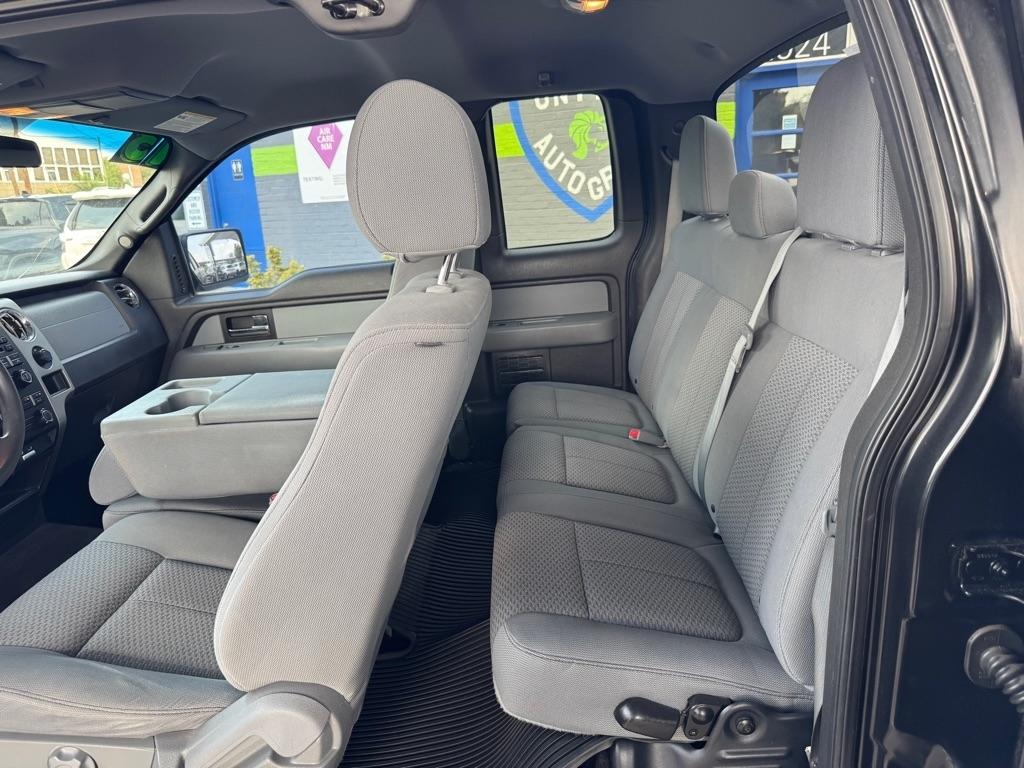 Ford F-150 XL SuperCab 8-ft. Bed 4WD 2013