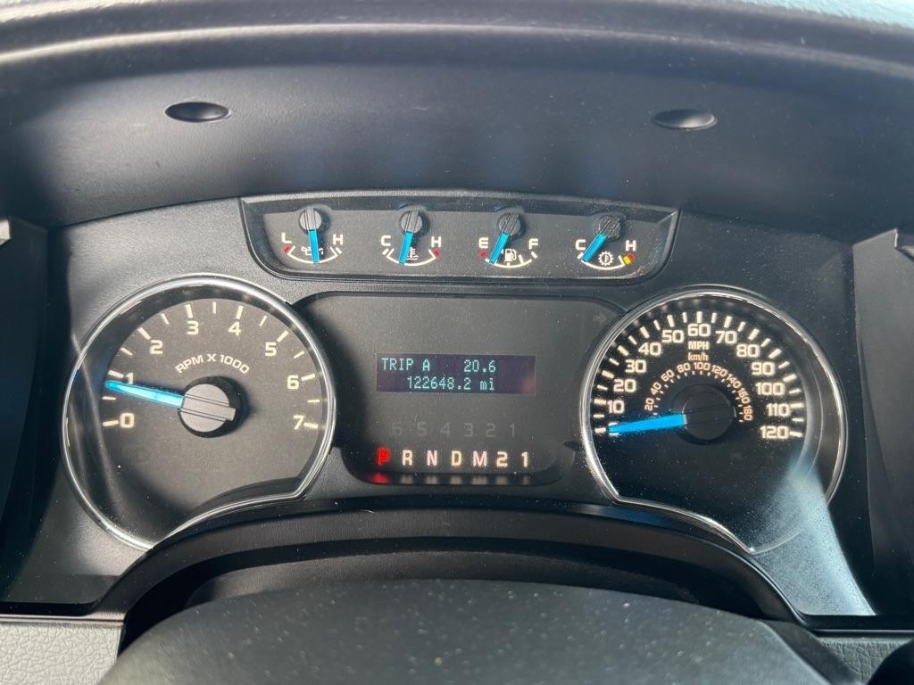 Ford F-150 XL SuperCab 8-ft. Bed 4WD 2013