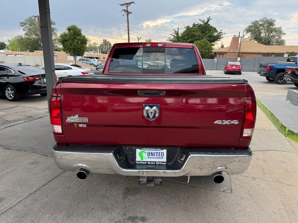 RAM 1500 SLT Crew Cab SWB 4WD 2015