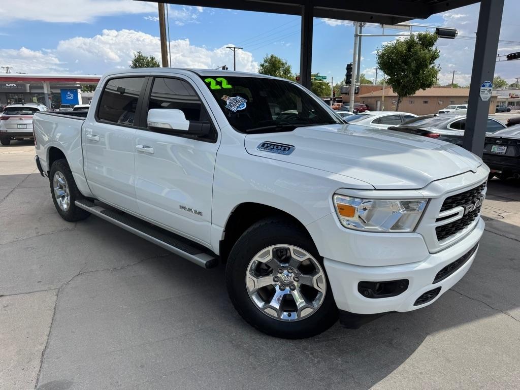 RAM 1500 Big Horn Crew Cab SWB 4WD 2022