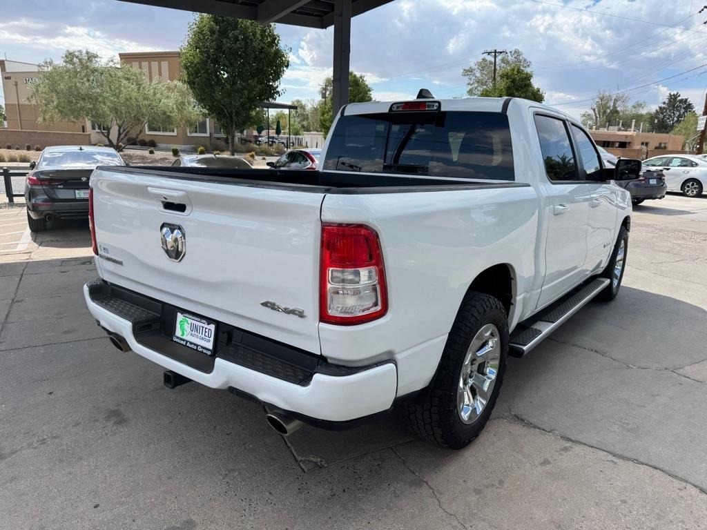 RAM 1500 Big Horn Crew Cab SWB 4WD 2022