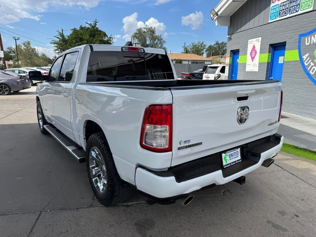 RAM 1500 Big Horn Crew Cab SWB 4WD 2022