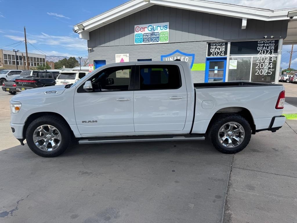 RAM 1500 Big Horn Crew Cab SWB 4WD 2022