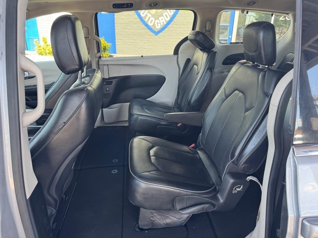 Chrysler Pacifica Limited 2018