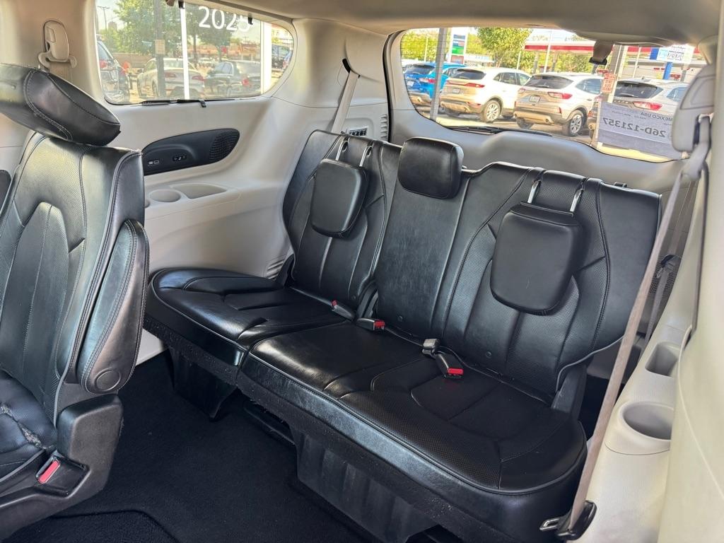 Chrysler Pacifica Limited 2018
