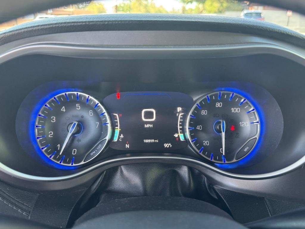 Chrysler Pacifica Limited 2018