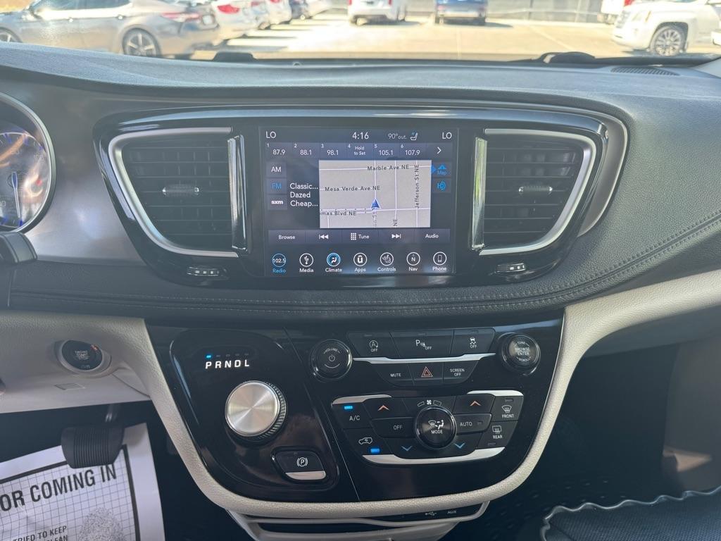 Chrysler Pacifica Limited 2018