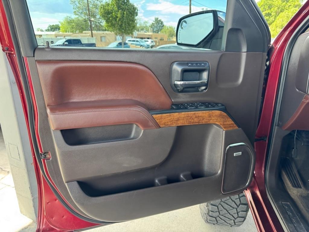 Chevrolet Silverado 1500 High Country Crew Cab Long Box 4WD 2016