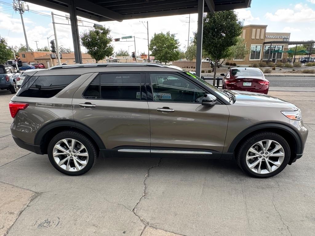 Ford Explorer Platinum AWD 2021