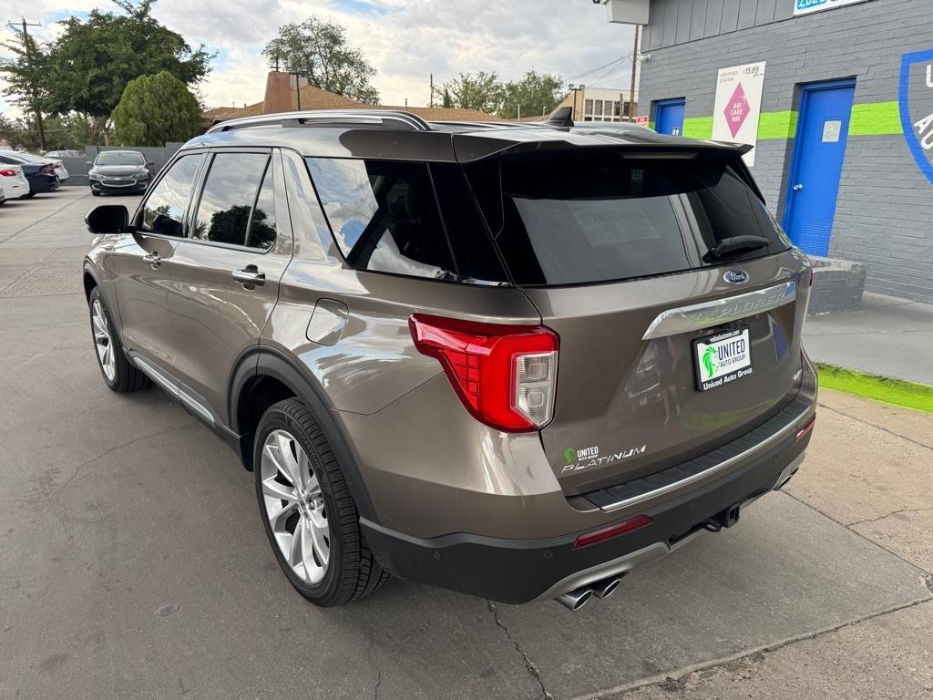Ford Explorer Platinum AWD 2021