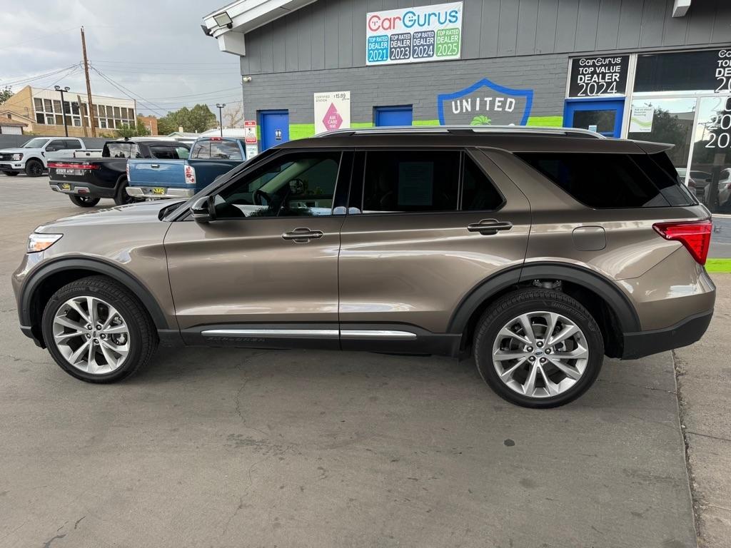 Ford Explorer Platinum AWD 2021