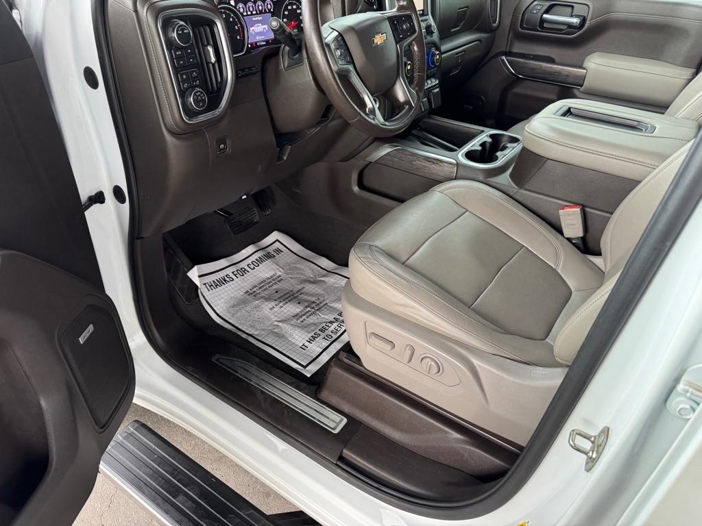 Chevrolet Silverado 1500 LTZ Crew Cab 4WD 2020