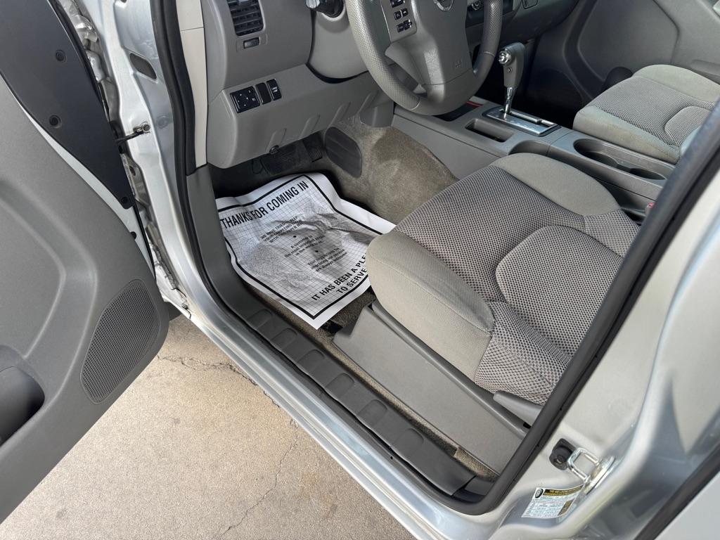 Nissan Frontier S Crew Cab 5AT 2WD 2018