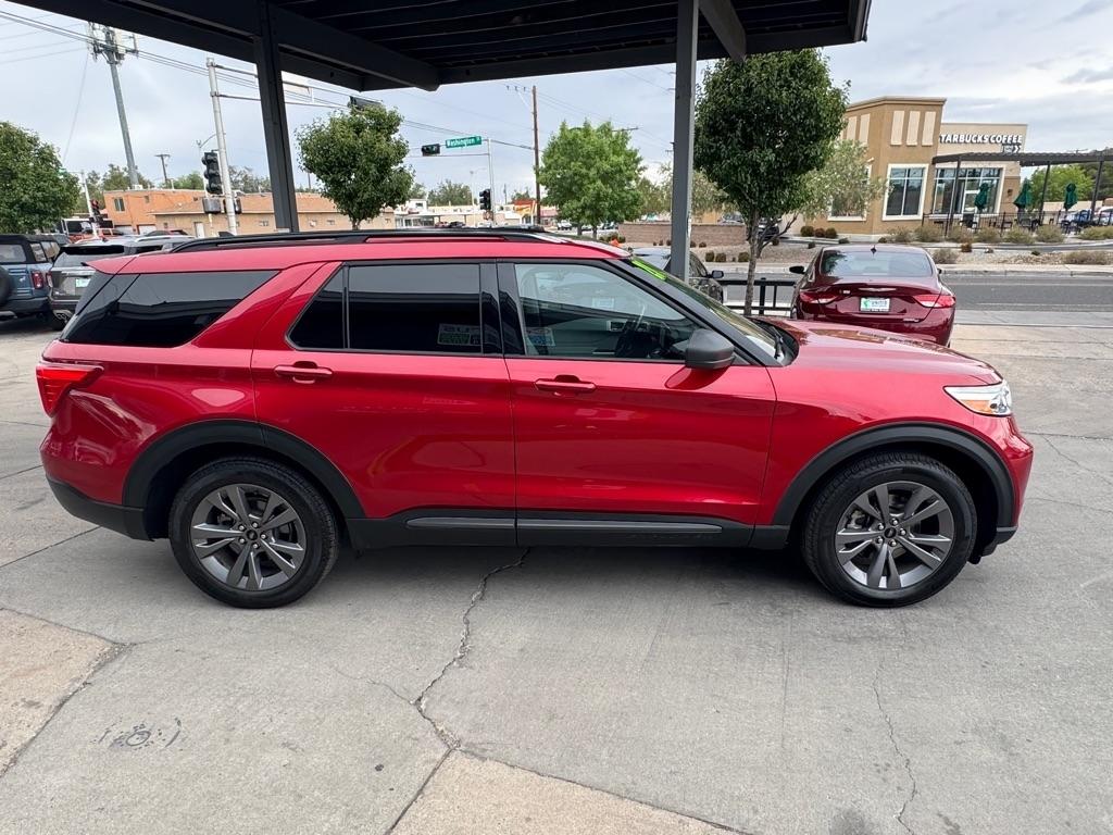 Ford Explorer XLT AWD 2021