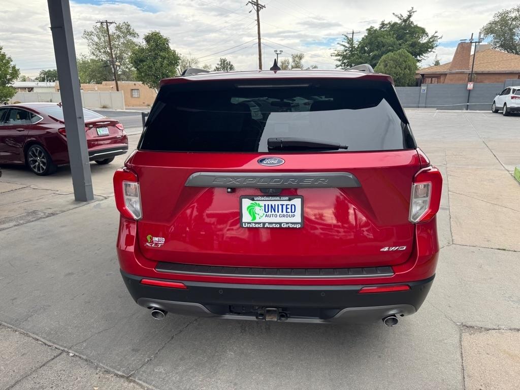 Ford Explorer XLT AWD 2021