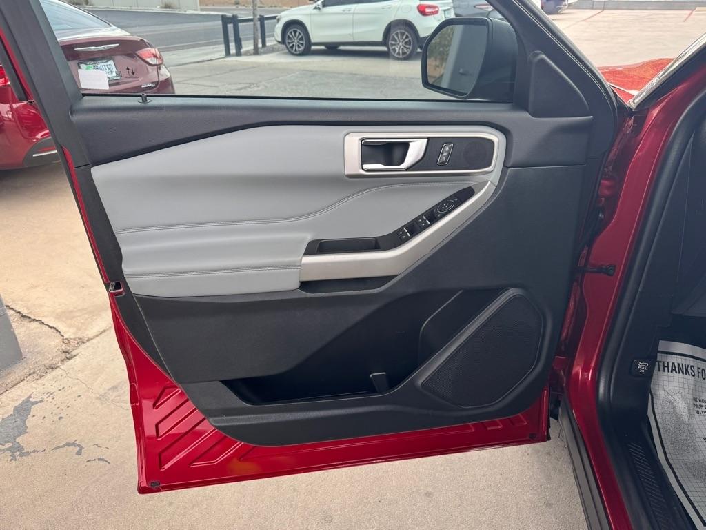 Ford Explorer XLT AWD 2021