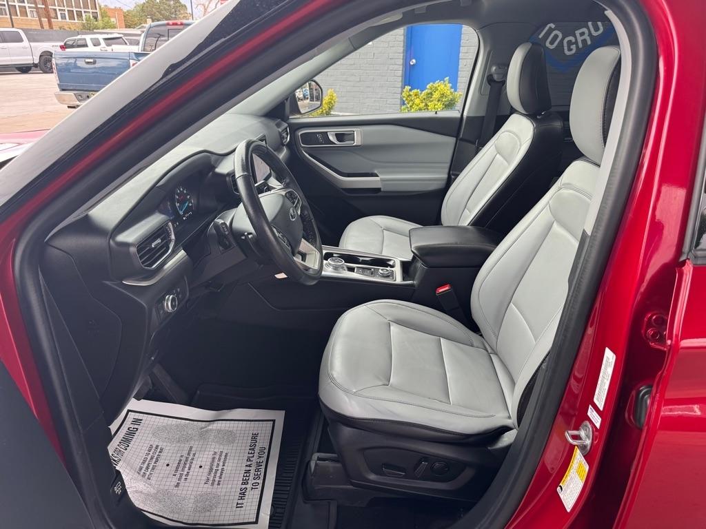 Ford Explorer XLT AWD 2021