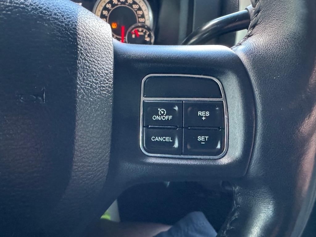 RAM 2500 SLT Crew Cab SWB 4WD 2018