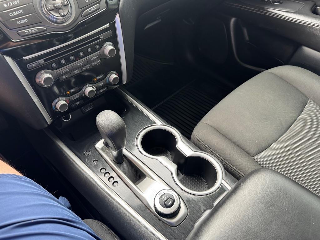Nissan Pathfinder S 4WD 2020