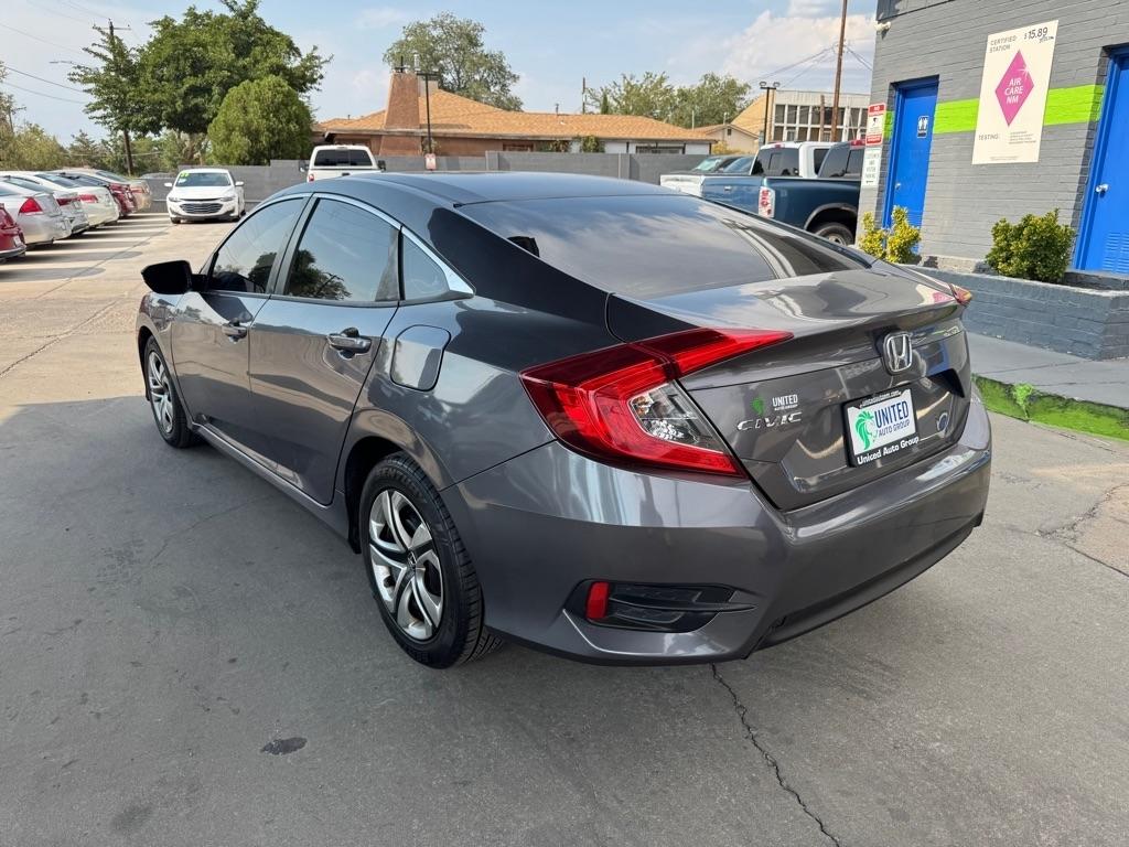 Honda Civic LX Sedan CVT 2017