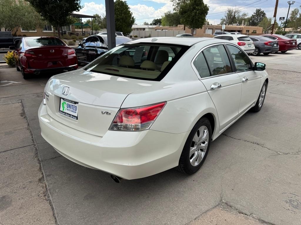 Honda Accord EX-L V-6 Sedan AT 2010