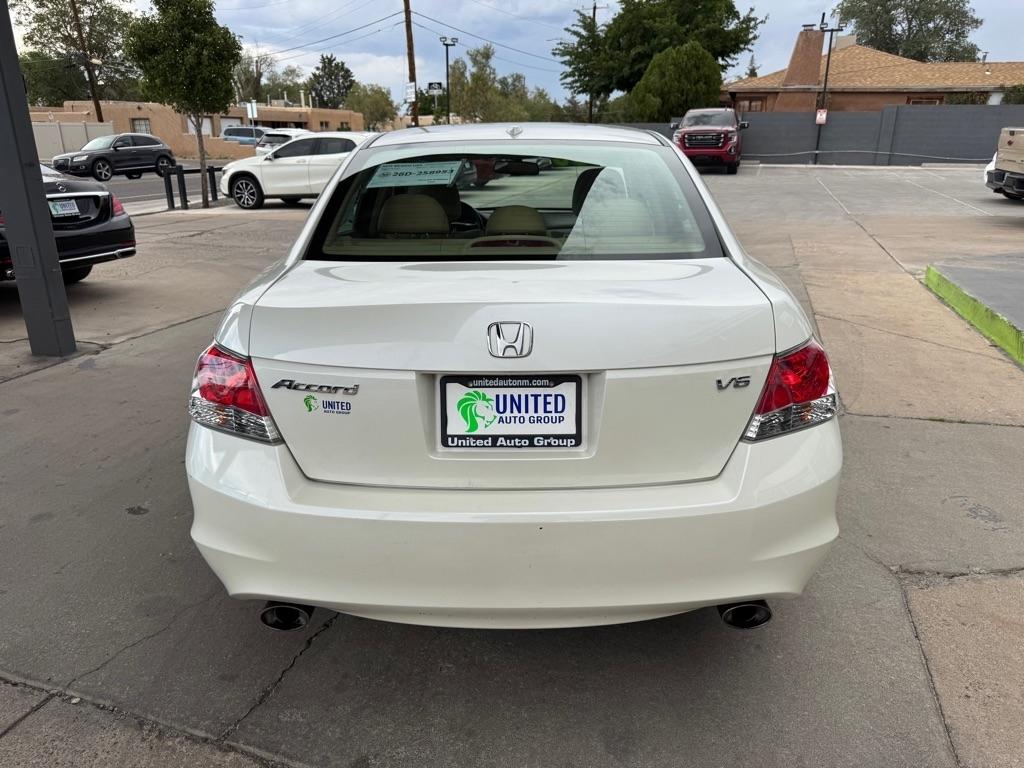 Honda Accord EX-L V-6 Sedan AT 2010
