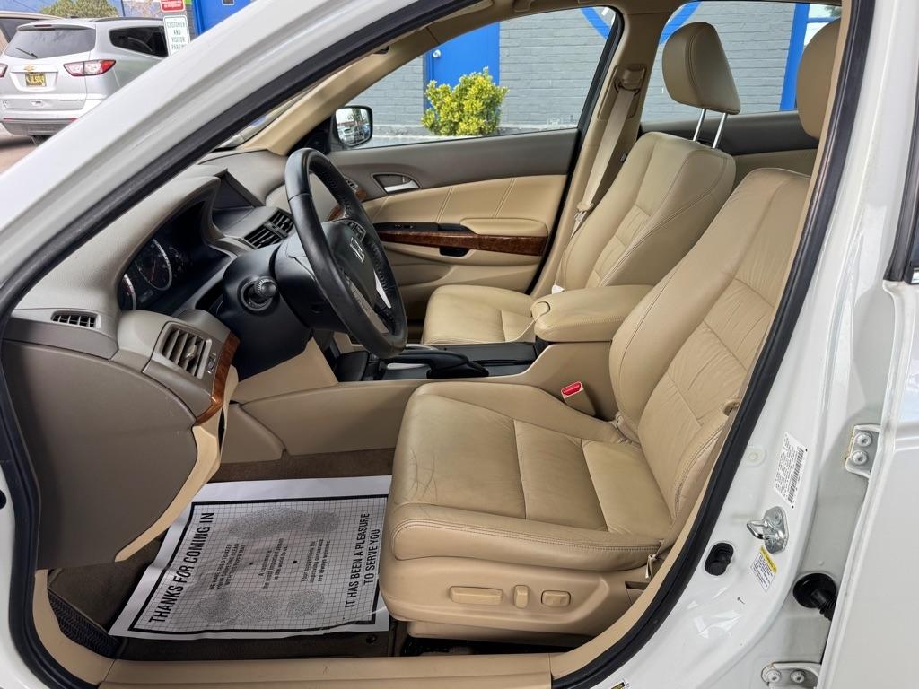 Honda Accord EX-L V-6 Sedan AT 2010