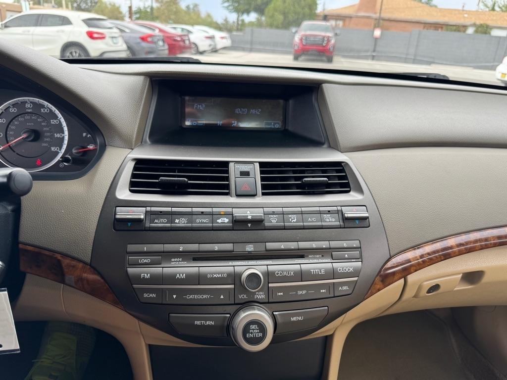 Honda Accord EX-L V-6 Sedan AT 2010