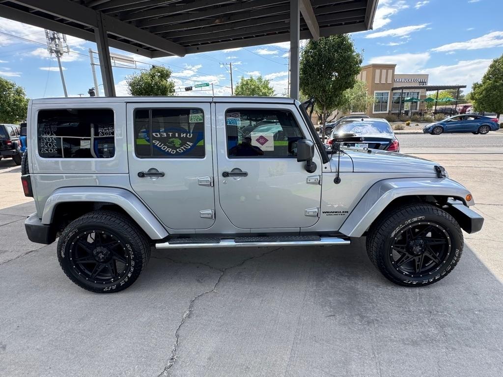 Jeep Wrangler Unlimited Sahara 4WD 2014