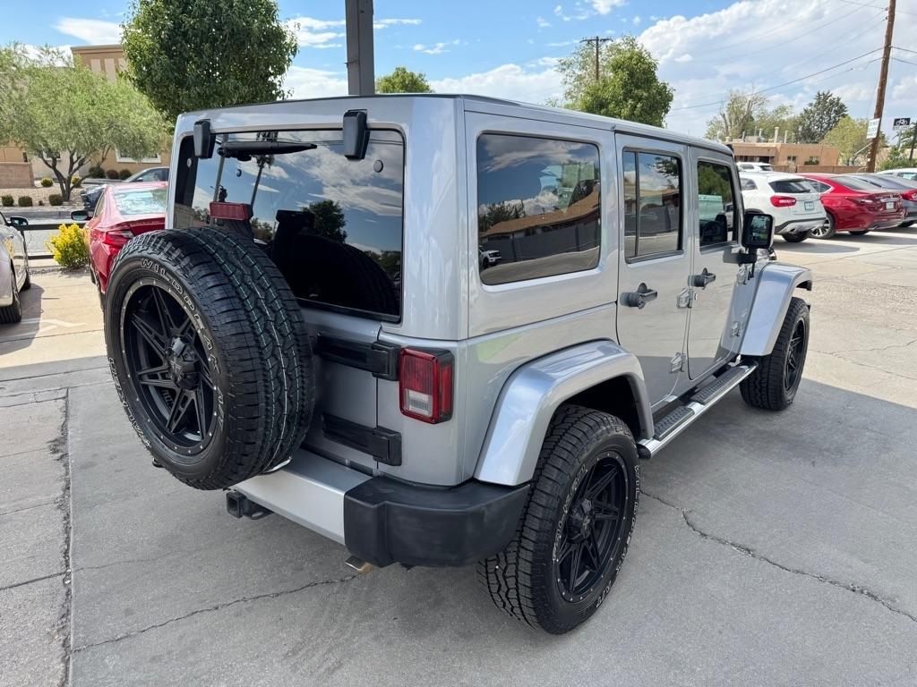 Jeep Wrangler Unlimited Sahara 4WD 2014