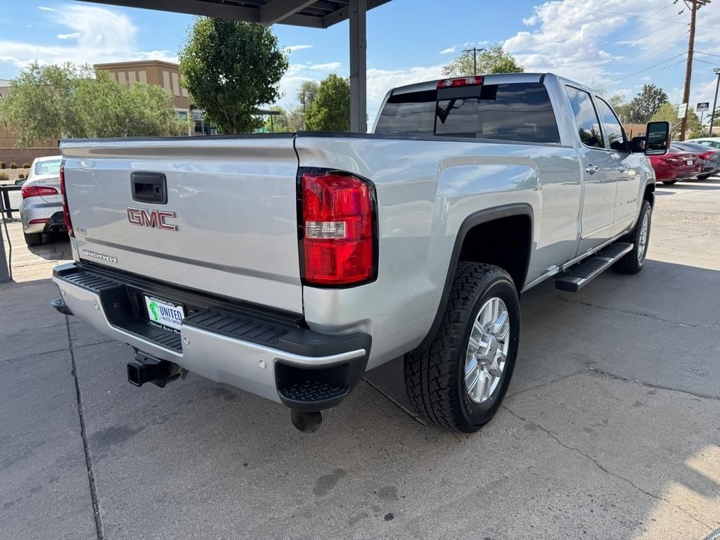 GMC Sierra 3500HD Denali Crew Cab Long Box 4WD 2019