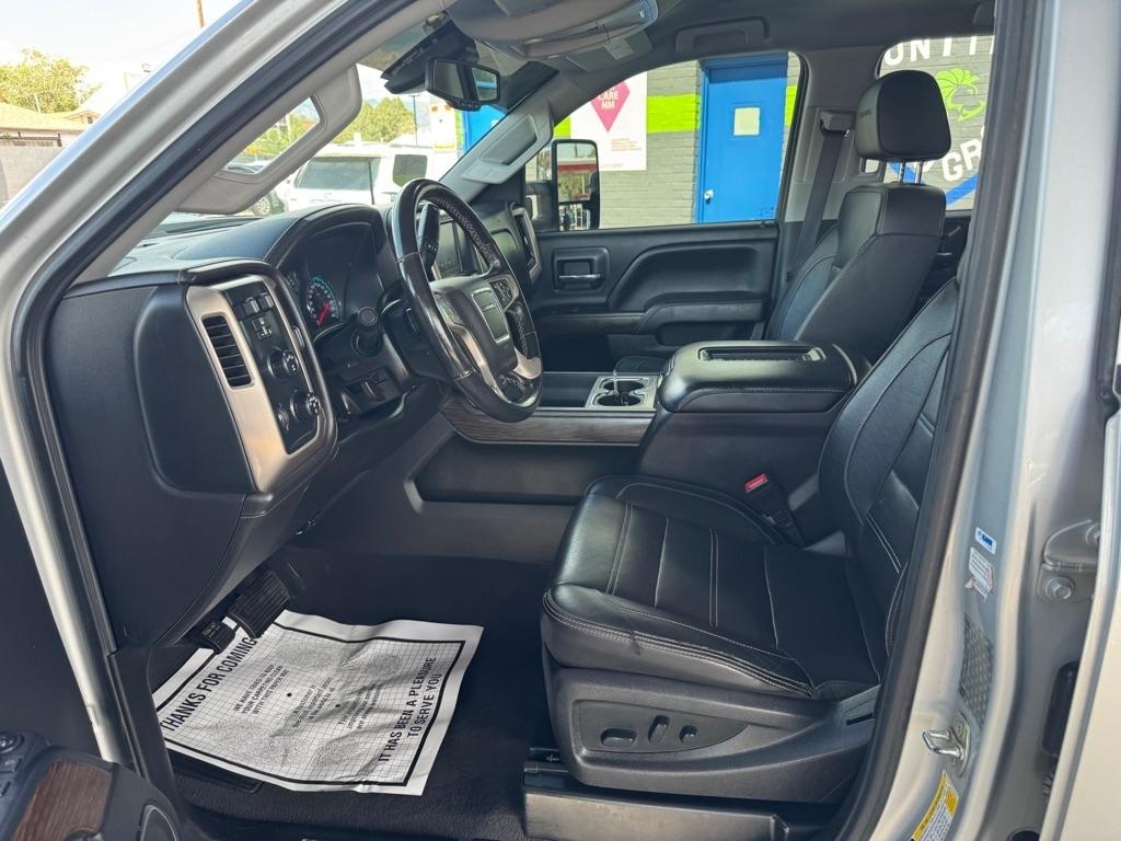 GMC Sierra 3500HD Denali Crew Cab Long Box 4WD 2019