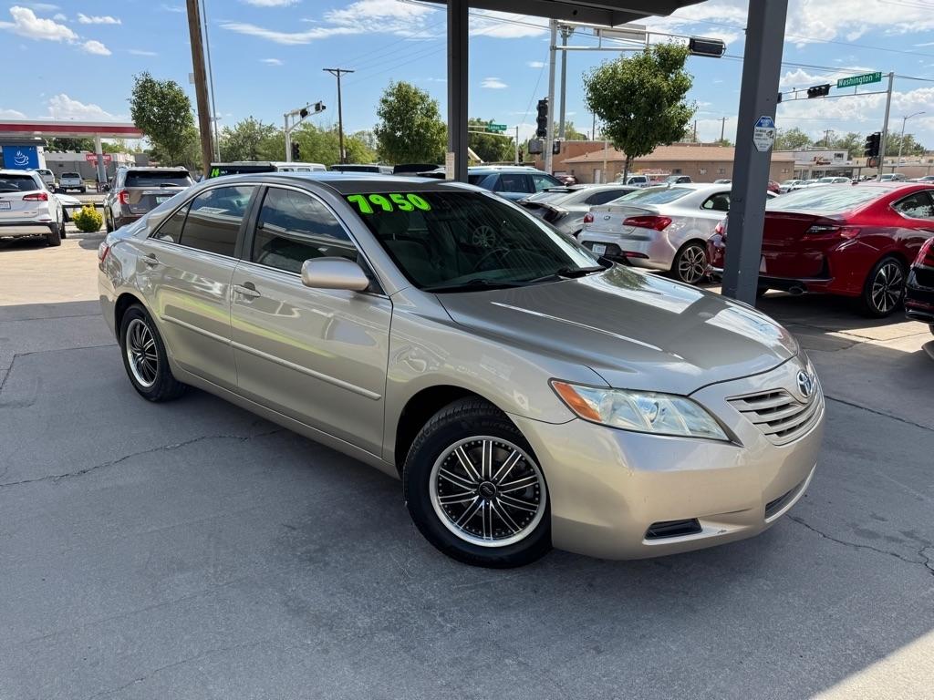 Toyota Camry SE 5-Spd AT 2009