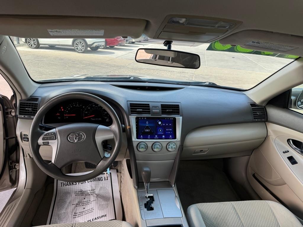 Toyota Camry SE 5-Spd AT 2009