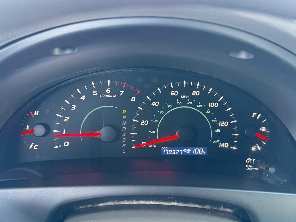 Toyota Camry SE 5-Spd AT 2009