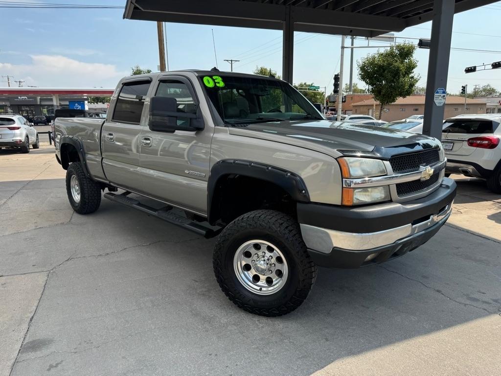 Chevrolet Silverado 2500HD Crew Cab Long Bed 4WD 2003