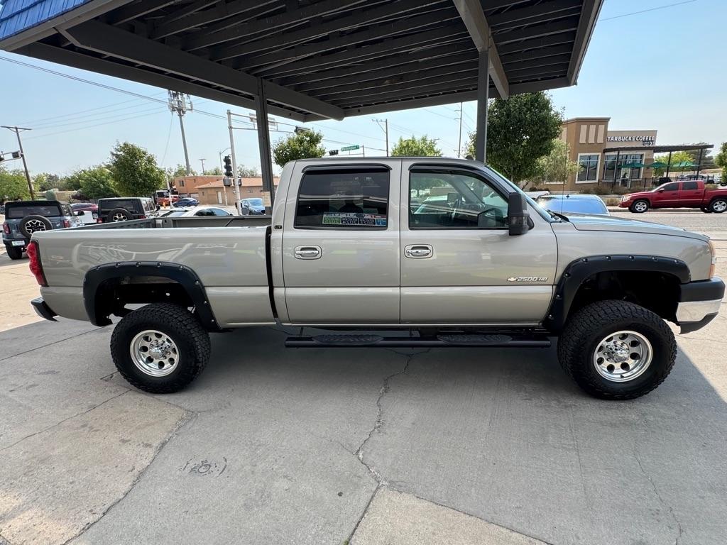 Chevrolet Silverado 2500HD Crew Cab Long Bed 4WD 2003