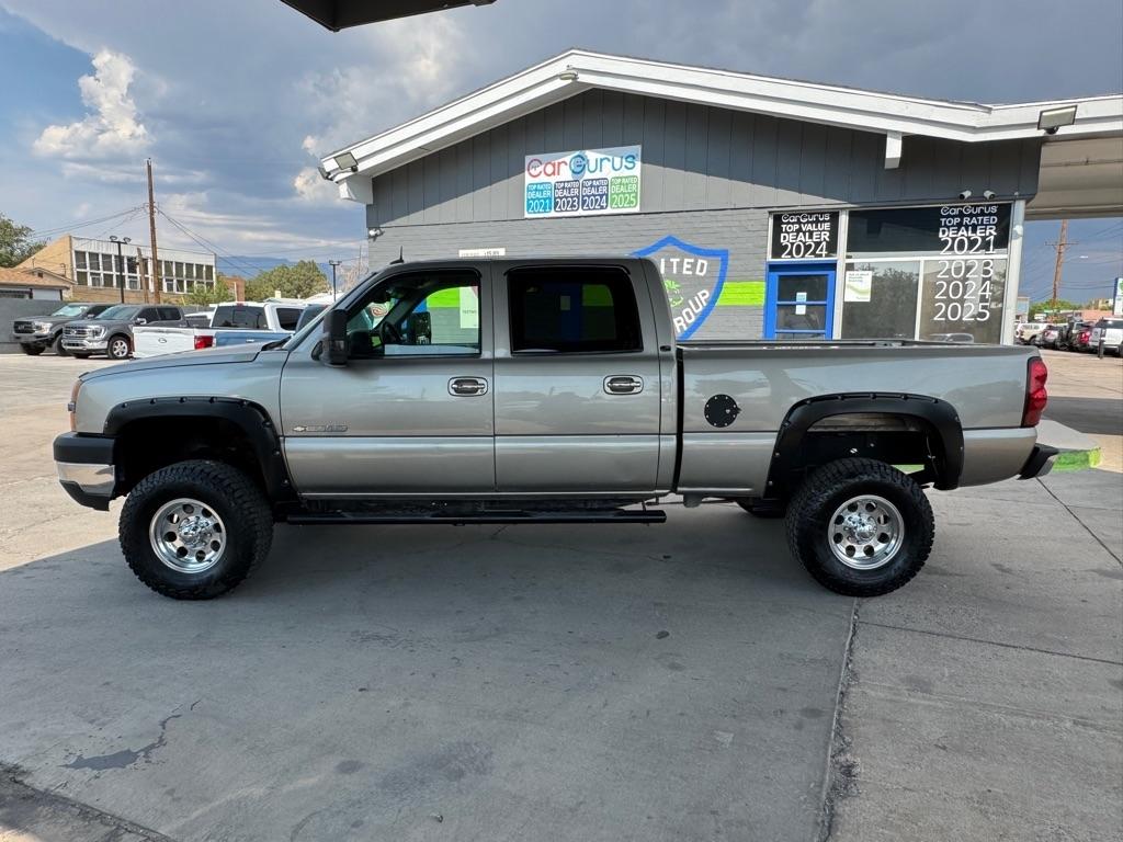 Chevrolet Silverado 2500HD Crew Cab Long Bed 4WD 2003