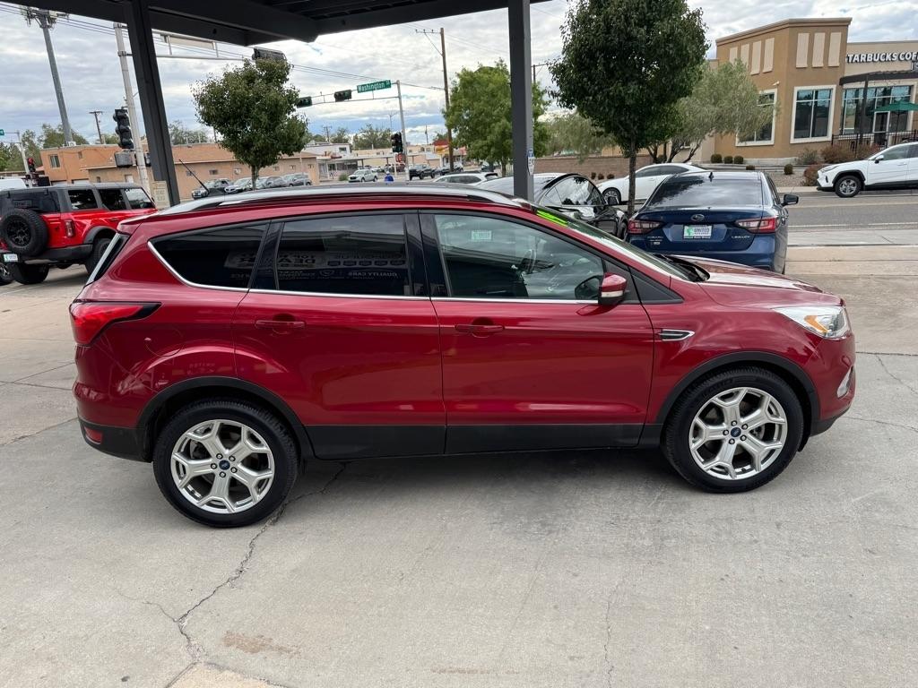 Ford Escape Titanium 4WD 2019