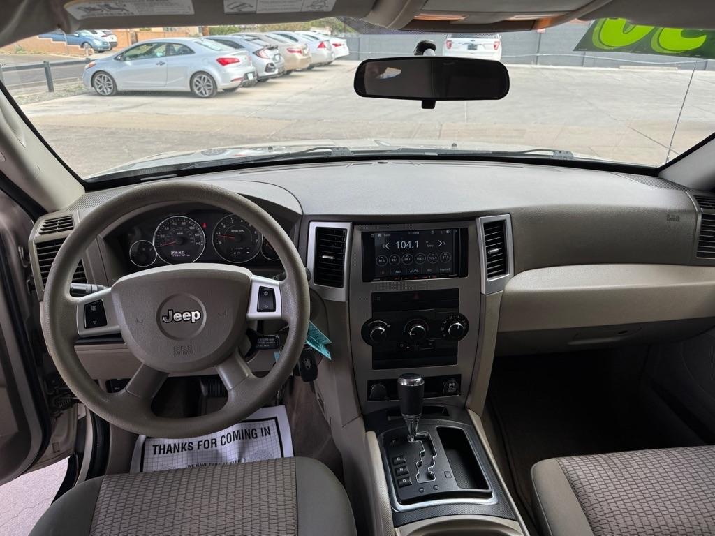 Jeep Grand Cherokee Laredo 4WD 2008